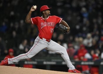 José Soriano hace historia con una actuación brillante en una noche helada