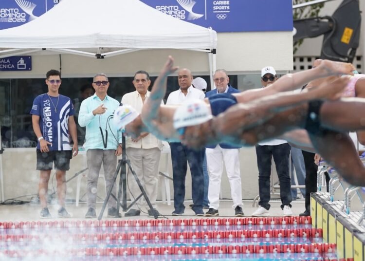 Javier Núñez, Antony Piñeiro y Elizabeth Jiménez conquistan el oro en el Dominican Republic International Swim Open