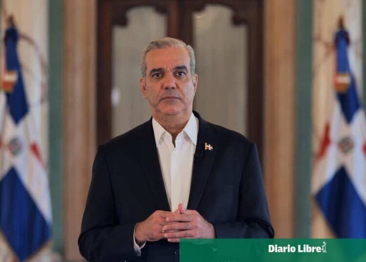 Abinader llama a la prudencia y unión familiar durante la Semana Santa