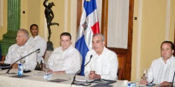 Gasolineras congelan precios: los combustibles no subirán durante la próxima semana