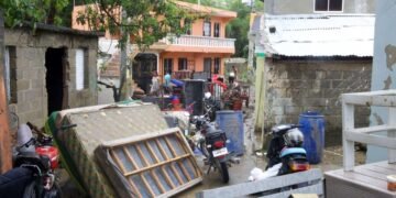 Abinader declara estado de emergencia en el Distrito Nacional y cinco provincias por fuertes lluvias