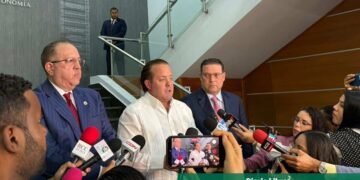 Gobierno convoca a Danilo y Leonel a un diálogo histórico por el consenso nacional