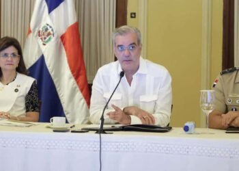 Gobierno se declara en sesión permanente ante el impacto del sistema frontal en República Dominicana