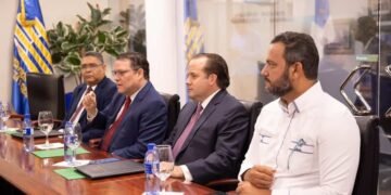 Gobierno y Episcopado se reúnen este martes para buscar un consenso clave