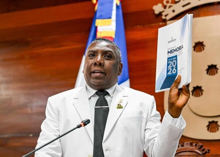 Ratifican a Cholo D’ Óleo como presidente del Concejo de Regidores en Santiago