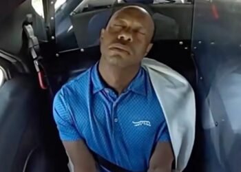 Tiger Woods revela charlas con Trump mientras estaba ebrio