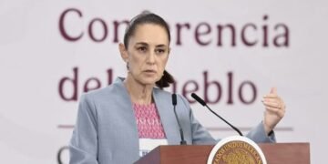 Claudia Sheinbaum rinde homenaje a las madres mexicanas y reivindica su labor de cuidados