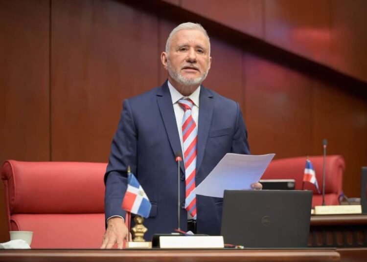 Legisladores del PRM celebran el cese de Antonio Taveras en el Senado