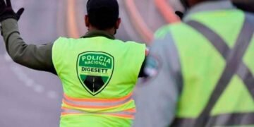DIGESETT llevará a la justicia a motorista que agredió a agentes en Villa Mella