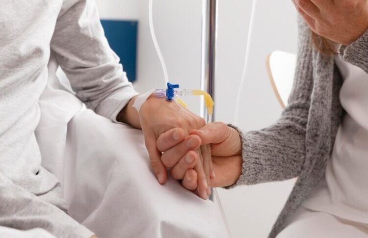 Por qué la escucha empática es la herramienta secreta que salva vidas en urgencias