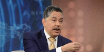 Alerta: Exdirector de Migración advierte que deportados de terceros países quedarían libres en RD