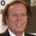 Julio Iglesias emprende acciones legales contra Yolanda Díaz por injurias y calumnias