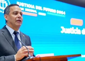 Tensión en el Poder Judicial: Luis Henry Molina convoca reunión de urgencia ante paro de jueces