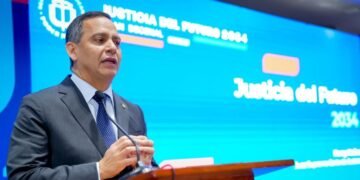 Tensión en el Poder Judicial: Luis Henry Molina convoca reunión de urgencia ante paro de jueces
