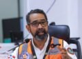 Juan Salas, director de Defensa Civil, celebra victoria contra el cáncer al tocar la campana de la vida