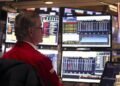 Wall Street resiste: cómo la crisis en Medio Oriente y el petróleo están moviendo los mercados
