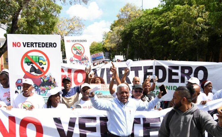 Exigen a Abinader replicar el modelo de San Juan en el vertedero de La Cuaba para frenar la crisis ambiental