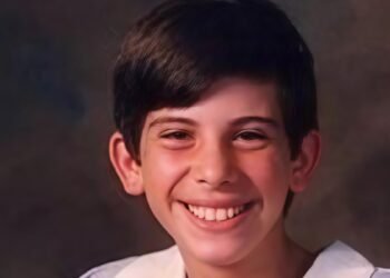 El emotivo tributo de la familia a la memoria de José Rafael Llenas Aybar