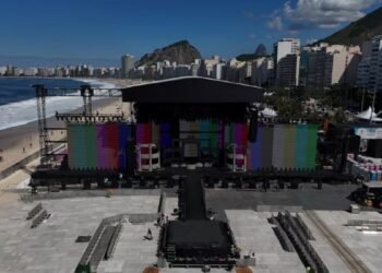 Copacabana se prepara para la histórica llegada de Shakira con una fiebre que paraliza Brasil