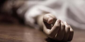 Hallan sin vida a joven de 20 años y detienen a su expareja como principal sospechoso