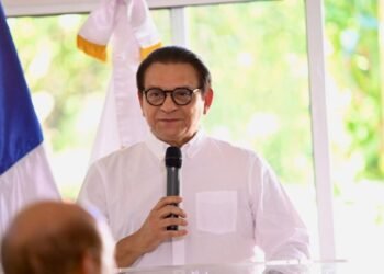 Santiago se convierte en epicentro del ajedrez: Senador Rivera impulsa el gran II Torneo Blitz