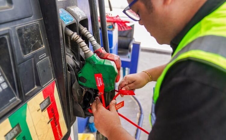 Clausuran estación de combustible en Monte Cristi por vender gasolina regular como premium