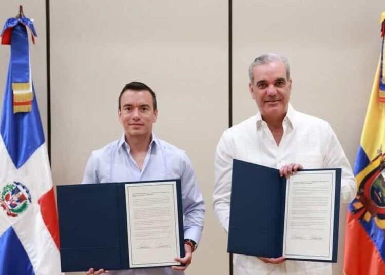 República Dominicana y Ecuador sellan histórico acuerdo comercial para impulsar sus economías