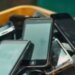 Prohibir los celulares en clase: la postura definitiva de los expertos que está cambiando las escuelas