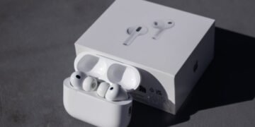 Apple planea revolucionar los AirPods con cámaras integradas e inteligencia artificial