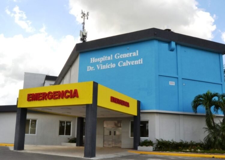 Brutal ataque con machete en presunto punto de drogas de Los Alcarrizos deja a un joven herido