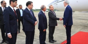Luis Abinader llega a Panamá como orador estrella del Congreso Mundial de Zonas Francas