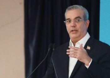Luis Abinader se consolida en el top 3 de los presidentes mejor valorados de América Latina