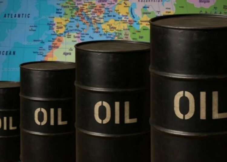 El precio del petróleo de Texas escala hasta los 101.02 dólares por barril