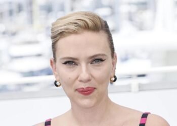Scarlett Johansson se une al universo de The Batman: todos los detalles de su fichaje estelar