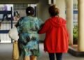 Indignación en Río: detienen a seis adolescentes por violación grupal a una joven