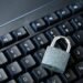 Tu contraseña en riesgo: el 60% de los accesos pueden ser hackeados en menos de una hora