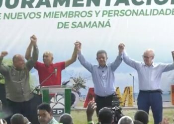 Golpe al PLD en Samaná: Leonel Fernández juramenta al dirigente Miguel Ángel “Muñeco” en la Fuerza del Pueblo