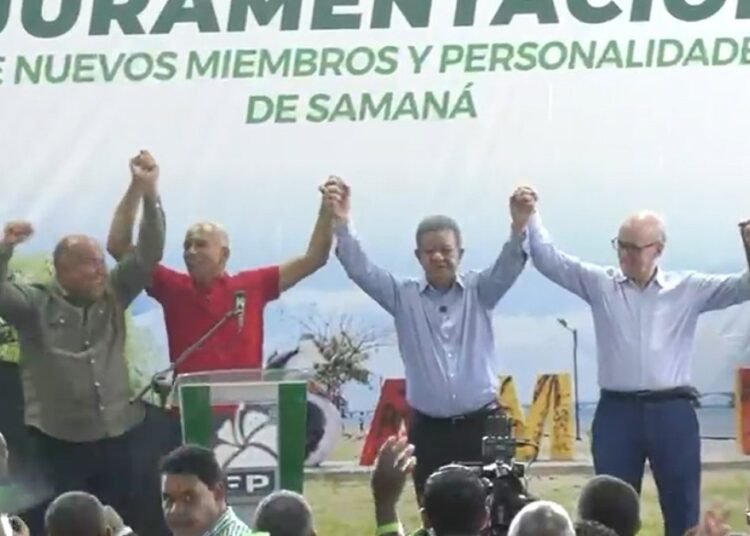 Golpe al PLD en Samaná: Leonel Fernández juramenta al dirigente Miguel Ángel “Muñeco” en la Fuerza del Pueblo