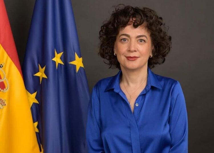 La embajadora de España en RD revela cómo las diásporas están transformando la relación entre ambos países