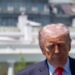 Trump arremete contra el papa por Irán y califica al alcalde de Chicago de inútil