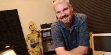 Muere Tom Kane, la legendaria voz de Yoda y el Profesor Utonio, a los 64 años