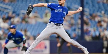 Por qué los Blue Jays pagaron 2.5 millones de dólares a los Dodgers por Eric Lauer
