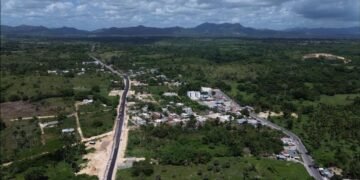 El desvío de La Ceiba en La Altagracia a un paso de ser realidad: así avanzan los trabajos de asfaltado