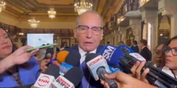 Carlos Balcácer arremete contra Henry Molina: ¿Cómplice o incapaz frente al presupuesto de Abinader?