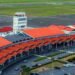 Emergencia en Santiago: hospitalizan a cuatro pasajeros tras detectar un extraño olor en pleno vuelo
