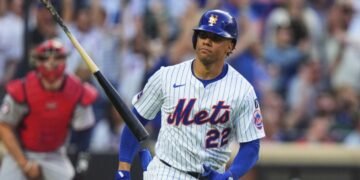 Juan Soto se ensaña con su ex equipo y vuelve a desaparecer la pelota ante Washington