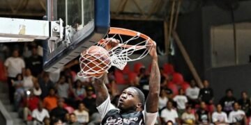 Francis Fitzgerald brilla con 41 puntos y guía el triunfo de Gigantes