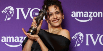 Rosalía hace historia: galardonada como Compositora Internacional del Año en los premios Ivor Novello