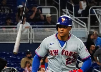 Juan Soto revienta la bola con descomunal jonrón de 449 pies y alcanza los 10 en la temporada