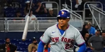 Juan Soto revienta la bola con descomunal jonrón de 449 pies y alcanza los 10 en la temporada